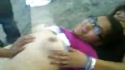 سبزه نشان می دهد یک مرد و دانلودسکس خارجی فیلم بدن برهنه